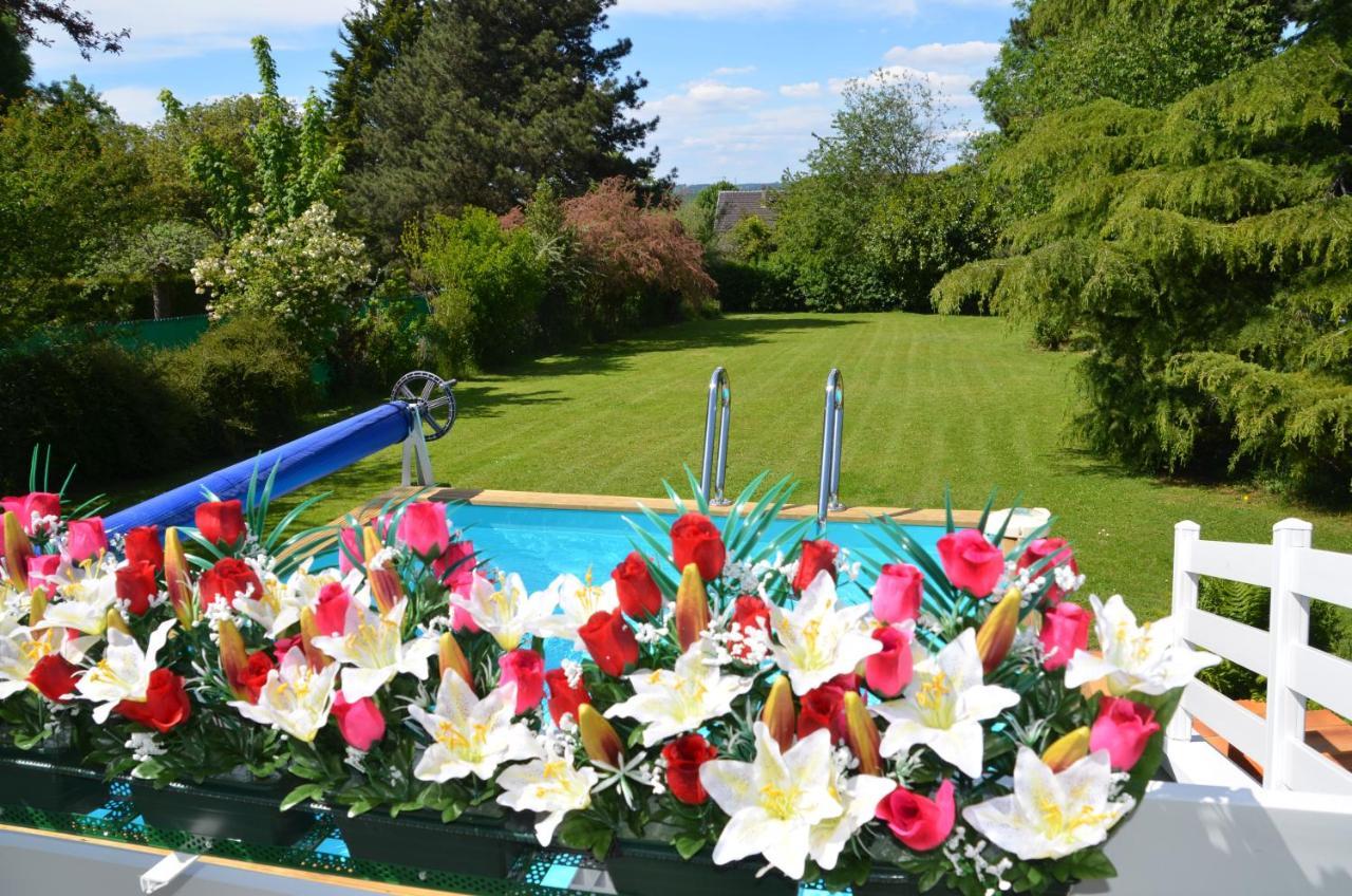 Villa Avec Piscine Proche Disneyland Et Paris Saint-Thibault-des-Vignes Exterior photo